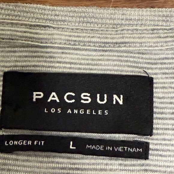 PACSUN Mens Basics Merton Long Sleeve Scallop Hem T Shirt. Gray fine stripe. - Picture 6 of 8